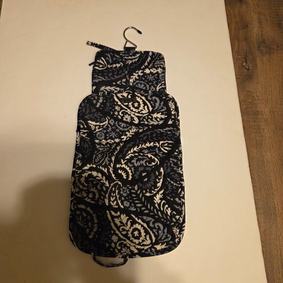 Vera Bradley Medium Hanging Travel Toiletry Organizer in Paisley Noir Pattern - Picture 2 of 4